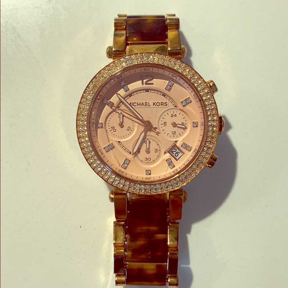 Michael Kors rose Gold and tortoiseshell watch